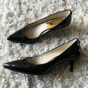 Michael kors kitten heels